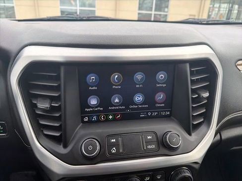 Used 2022 GMC Acadia SLE w/ Driver Convenience Package image 17