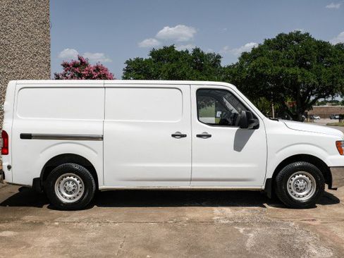 Used 2021 Nissan NV 2500 S RWD image 5