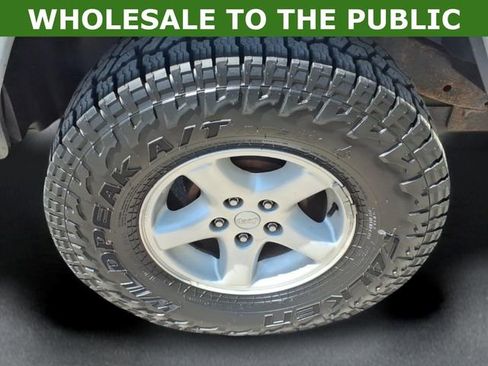 Used 2005 Jeep Wrangler X w/ Tire & Wheel Group (Ecco) AWD/4WD image 7