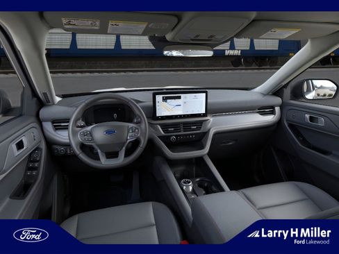 New 2026 Ford Explorer Active w/ Active Comfort Package image 9
