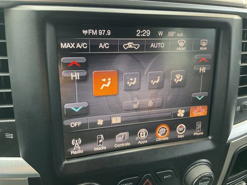 Used 2016 RAM 1500 Big Horn AWD/4WD image 13
