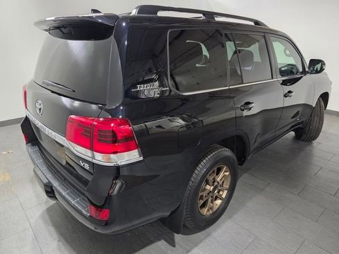 Used 2021 Toyota Land Cruiser Heritage Edition AWD/4WD image 5