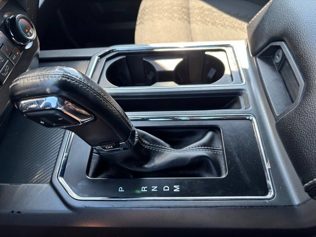 Used 2018 Ford F150 XLT w/ Equipment Group 302A Luxury AWD/4WD image 38