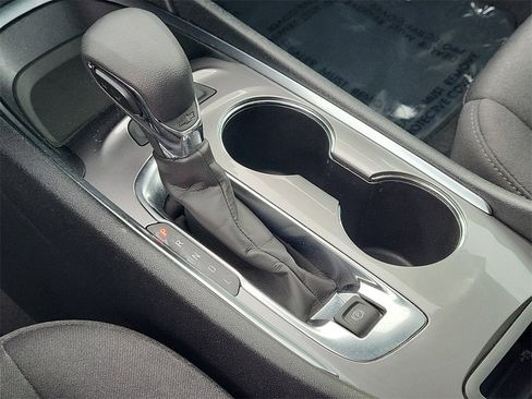 Certified 2025 Chevrolet Malibu LT image 22