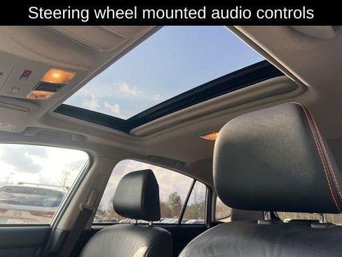 Used 2017 Subaru Crosstrek 2.0i Limited image 10