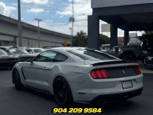 Used 2017 Ford Mustang Shelby GT350 w/ Electronics Package RWD image 3