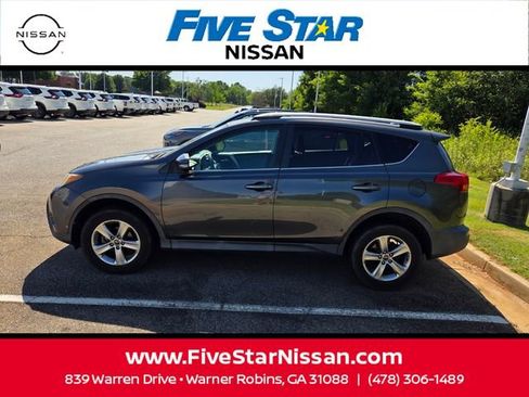 Used 2015 Toyota RAV4 XLE FWD image 4