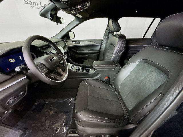 New 2026 Jeep Grand Cherokee L 4WD image 20