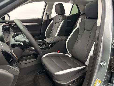 New 2026 Buick Envision Sport Touring image 19