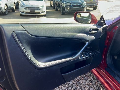 Used 2013 Lexus IS 350C 2dr Conv w/ Luxury Pkg image 31