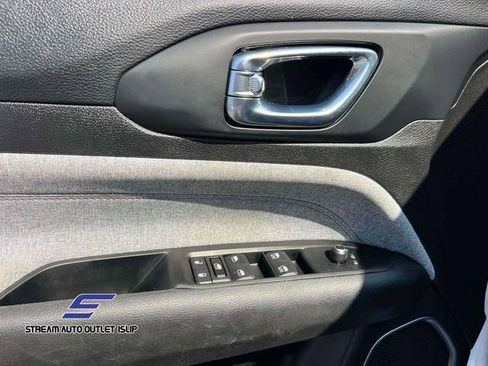 Used 2022 Jeep Compass Latitude AWD/4WD image 19