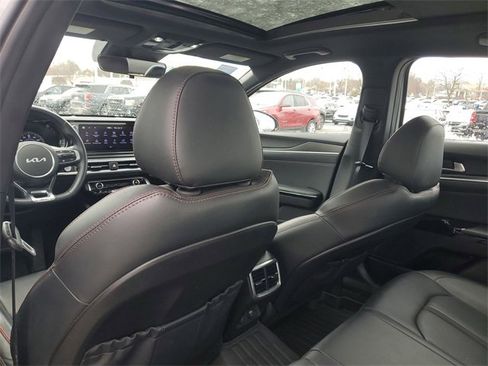 Certified 2024 Kia K5 GT image 9