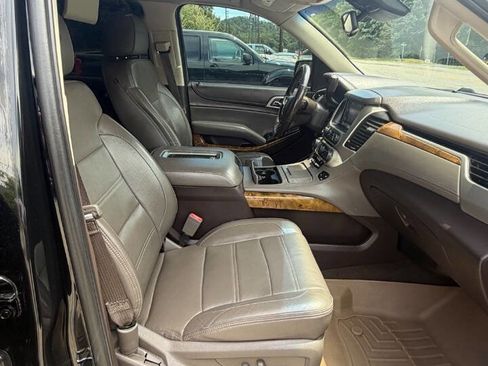 Used 2015 GMC Yukon Denali w/ Premium Package AWD/4WD image 15