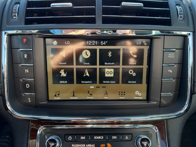 Used 2017 Lincoln Continental Reserve w/ Climate Package AWD/4WD image 29