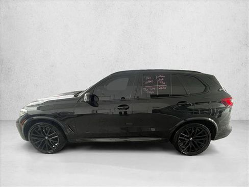 Used 2020 BMW X5 M50i w/ Premium Package image 4