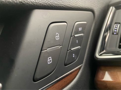 Used 2022 Audi Q5 2.0T Premium image 37