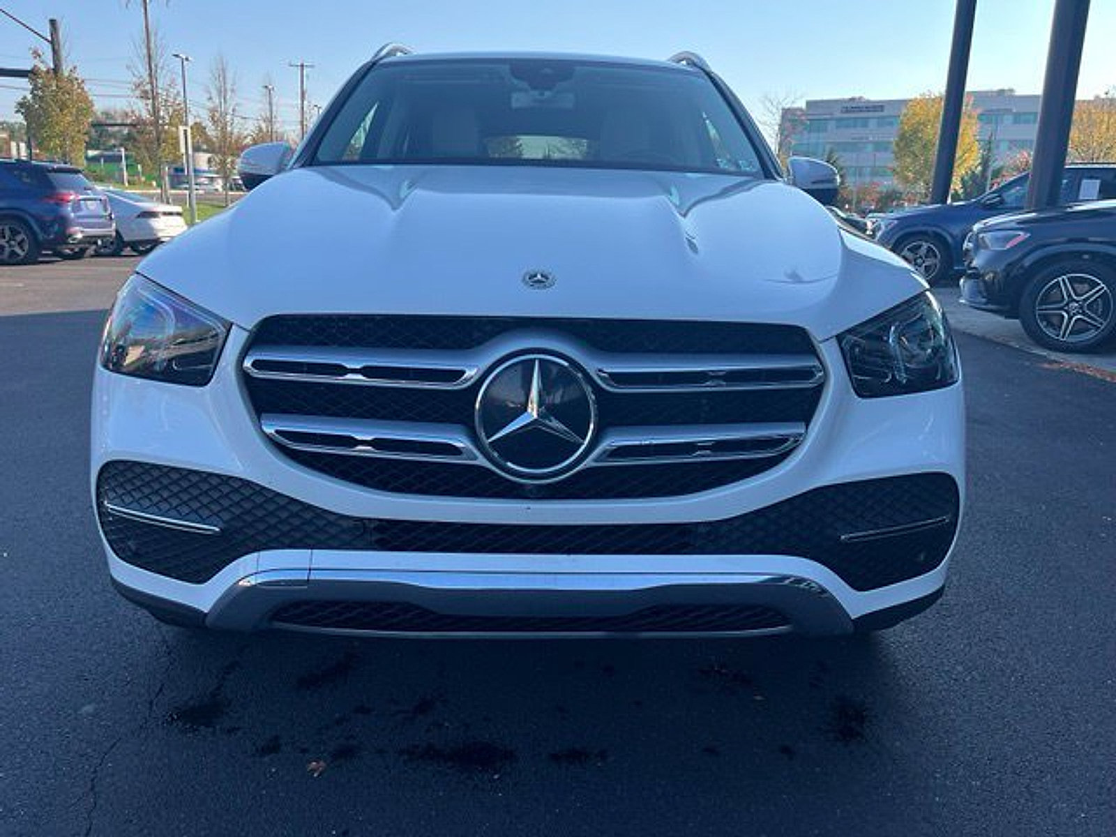 Used 2020 Mercedes-Benz GLE 350 4MATIC image 2