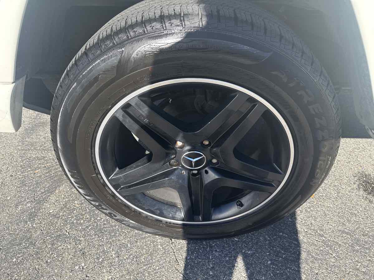 Used 2013 Mercedes-Benz G 550 image 16