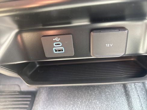 New 2025 Ford F350 XLT w/ FX4 Off-Road Package image 30