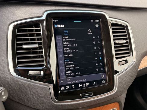 Certified 2023 Volvo XC90 B6 Plus w/ Protection Package Premier image 30