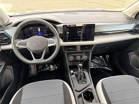 Certified 2025 Volkswagen Taos S image 7