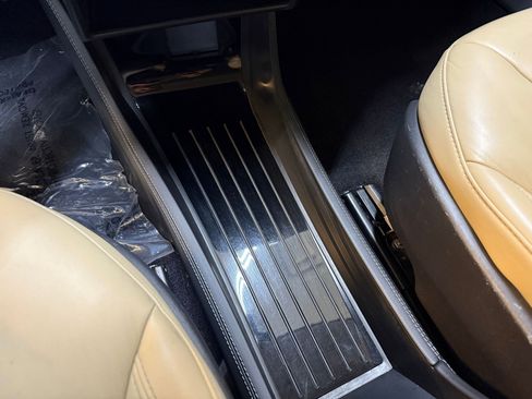 Used 2014 Tesla Model S P85 image 29