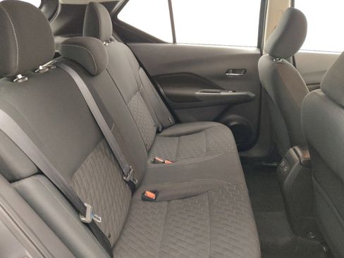 Used 2021 Nissan Kicks SV FWD image 19