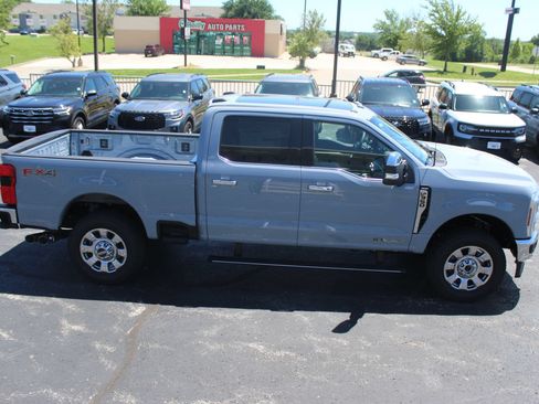 New 2026 Ford F350 Lariat w/ Lariat Ultimate Package AWD/4WD image 11