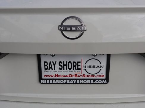 Certified 2025 Nissan Altima 2.5 SL FWD image 31