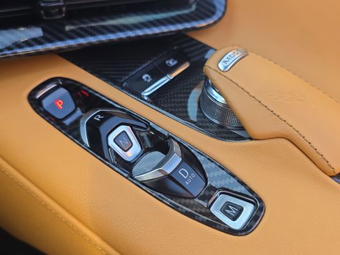 Used 2022 Chevrolet Corvette Stingray Preferred Conv w/ Z51 Performance Package RWD image 32
