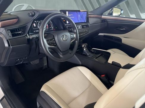 Certified 2025 Lexus ES 350 w/ Premium Package FWD image 9