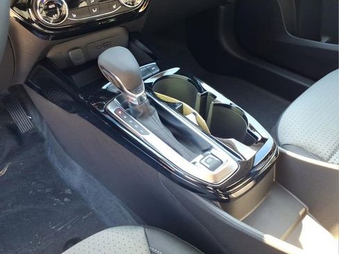 New 2026 Chevrolet Trax LT w/ Driver Confidence Package image 19