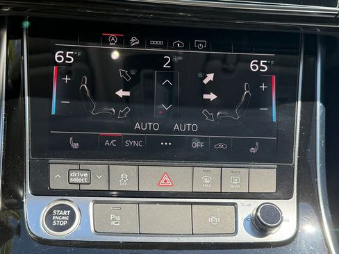 Used 2023 Audi Q7 3.0T Premium Plus AWD/4WD image 50