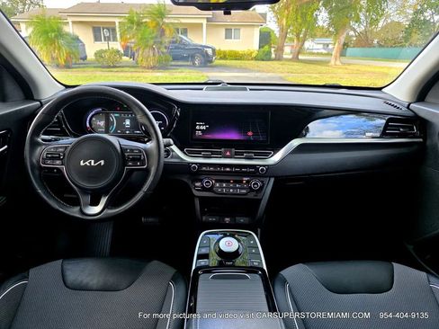 Used 2022 Kia Niro EX w/ Cold Weather Package image 30