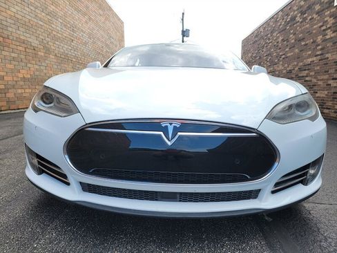 Used 2015 Tesla Model S 70D AWD/4WD image 35
