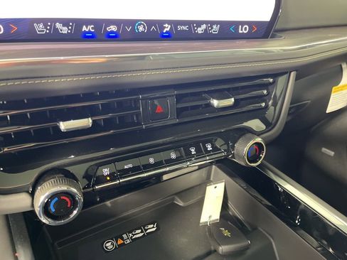 New 2026 Chevrolet Tahoe Premier AWD/4WD image 29