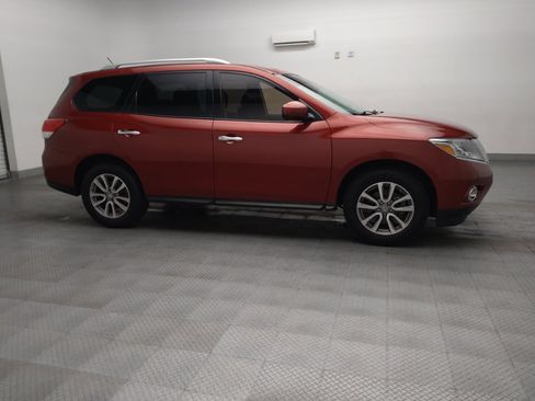 Used 2016 Nissan Pathfinder SV AWD/4WD image 11