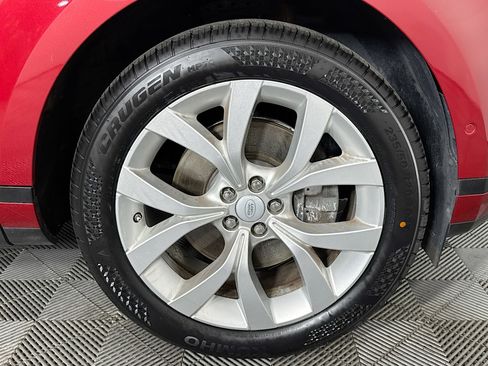 Used 2020 Land Rover Range Rover Evoque SE image 31