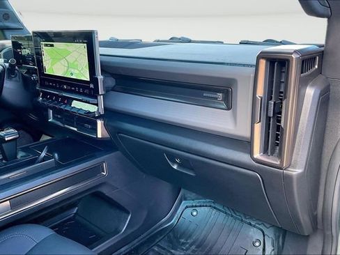 Used 2024 GMC Hummer EV 3X w/ Extreme Off-Road Package image 25