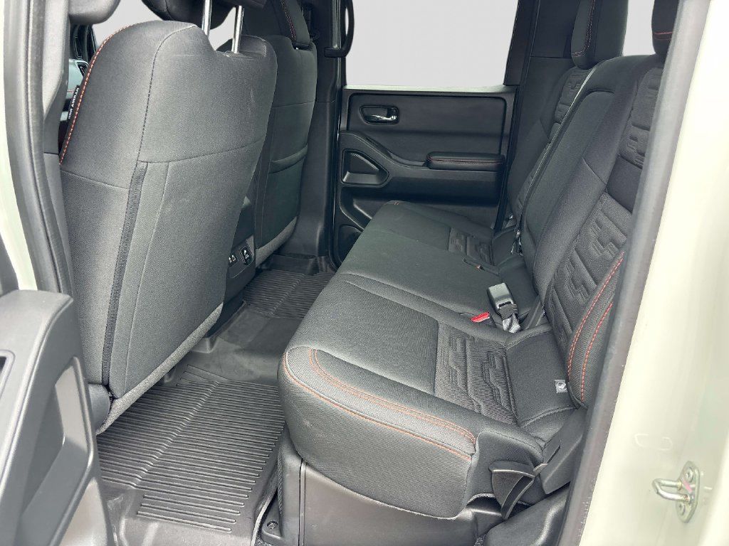 Certified 2025 Nissan Frontier PRO-4X w/ Pro Convenience Package AWD/4WD image 14