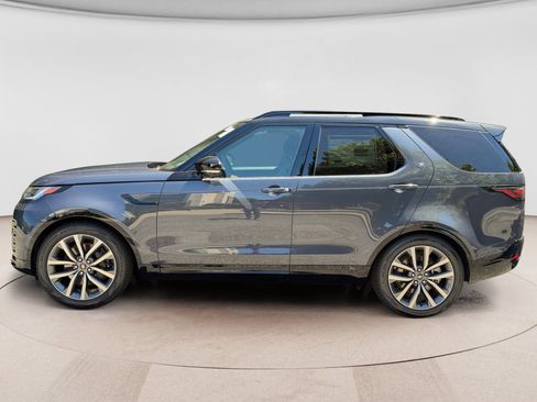 New 2026 Land Rover Discovery Limited Edition AWD/4WD image 2