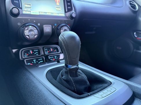 Used 2014 Chevrolet Camaro SS w/ SS Performance Package image 17