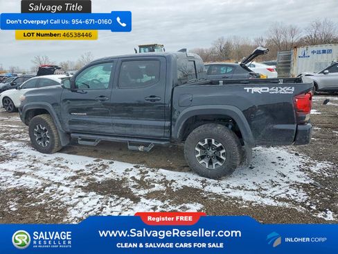 Used 2019 Toyota Tacoma TRD Off-Road image 3