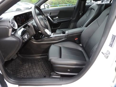 Used 2025 Mercedes-Benz CLA 250 image 20