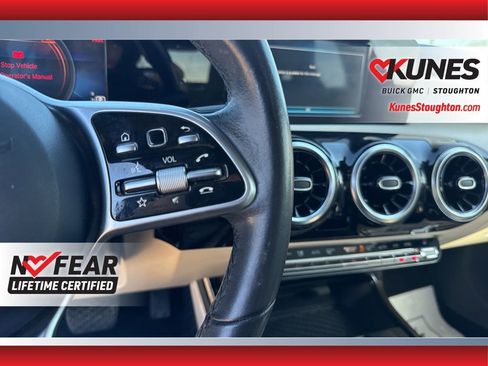 Used 2020 Mercedes-Benz CLA 250 image 26