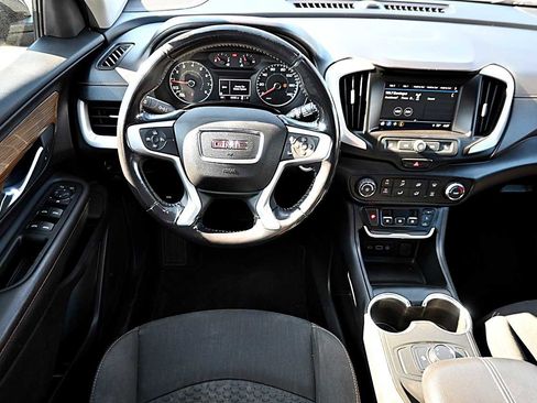 Used 2018 GMC Terrain SLE image 11