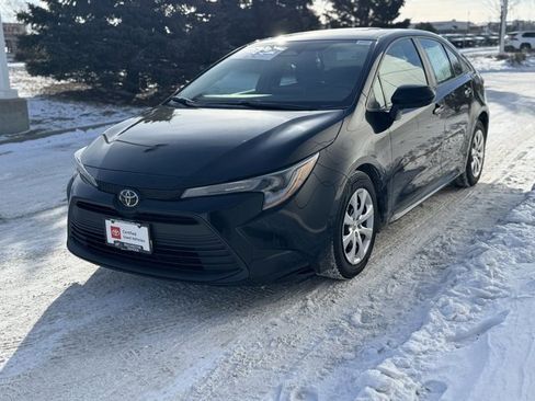 Certified 2023 Toyota Corolla LE image 31