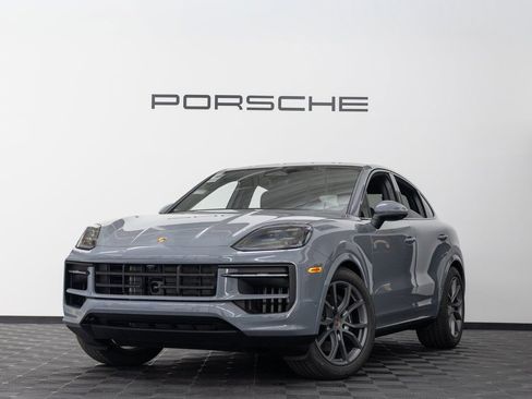 New 2026 Porsche Cayenne Coupe image 1