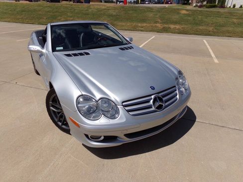 Used 2007 Mercedes-Benz SL 550 image 10