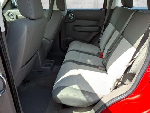 Used 2009 Dodge Nitro SE AWD/4WD image 7
